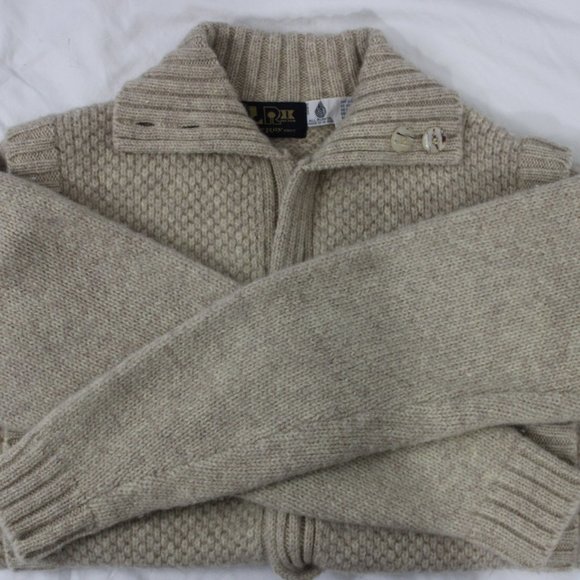 Vintage Oatmeal Poncho-Sweater - Picture 2 of 3